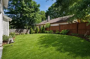 1053 Atlantic Dr NW, Atlanta, GA 30318 - Photo 34