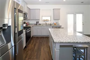4077 Agnes Cir, Lithonia, GA 30038 - Photo 6
