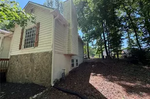 202 Blackhawk Trail, Dallas, GA 30157 - Photo 2