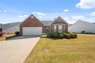 740 Jacoby Dr, Loganville, GA 30052 - Photo 1