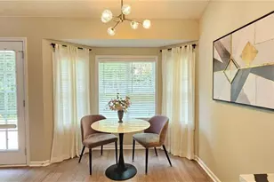 1281 Key Manor Ln, Lawrenceville, GA 30045 - Photo 6