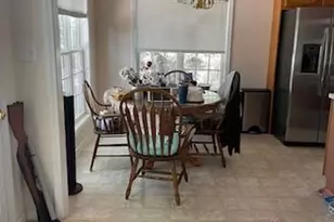 180 Pecan Ridge Dr, Fayetteville, GA 30215 - Photo 2