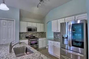 512 Courtyard Way, Woodstock, GA 30189 - Photo 14