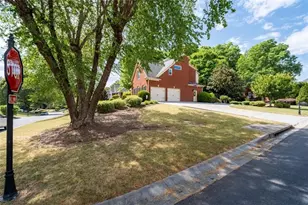 1850 Chattahoochee Run Dr, Suwanee, GA 30024 - Photo 54