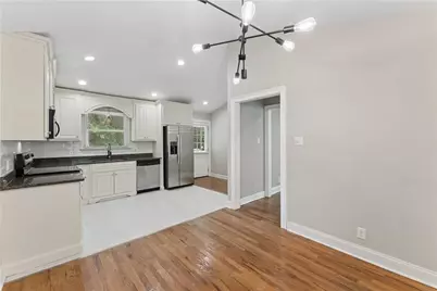 1474 Alverado Way, Decatur, GA 30032 - Photo 8