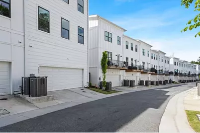 2493 Sycamore Road NW #4, Atlanta, GA 30318 - Photo 6
