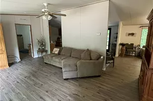 1757 Jackson Lake Rd, Mansfield, GA 30055 - Photo 6