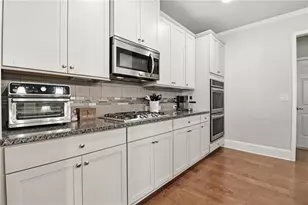 6925 Tybridge St, Cumming, GA 30040 - Photo 16