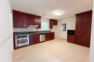 601 Kingston Ln NW, Conyers, GA 30012 - Photo 8