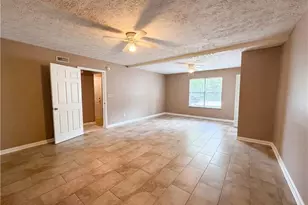 7020 Greenbower Ln, Atlanta, GA 30349 - Photo 8