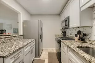 3903 Woodridge Way, Tucker, GA 30084 - Photo 4