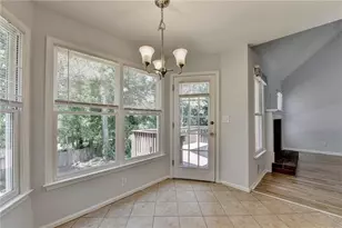 330 Thornberry Ct, Lawrenceville, GA 30044 - Photo 12