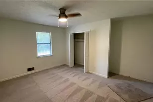 111 Doves Ln, Griffin, GA 30223 - Photo 6