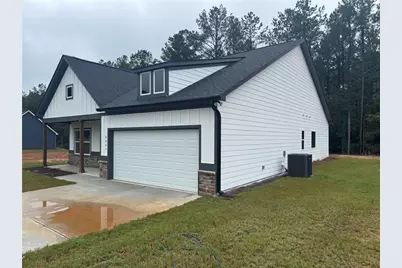 2057 N. Hicks Rd., Toccoa, GA 30577 - Photo 2