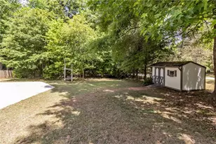135 London Berry Ct, Tyrone, GA 30290 - Photo 42