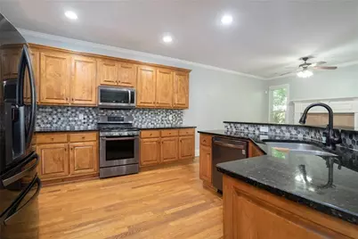 320 Baymist Drive, Loganville, GA 30052 - Photo 12