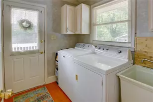 1657 Hewatt Rd SW, Lilburn, GA 30047 - Photo 16