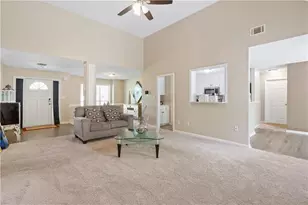 1300 Sunflower Ct, Locust Grove, GA 30248 - Photo 4