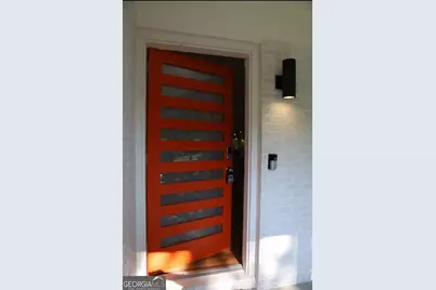 280 W Lake Drive NW, Atlanta, GA 30314 - Photo 10