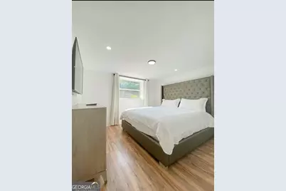 280 W Lake Drive NW, Atlanta, GA 30314 - Photo 34
