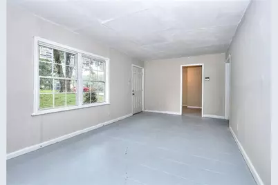 1080 Valley View Road SE, Atlanta, GA 30315 - Photo 12