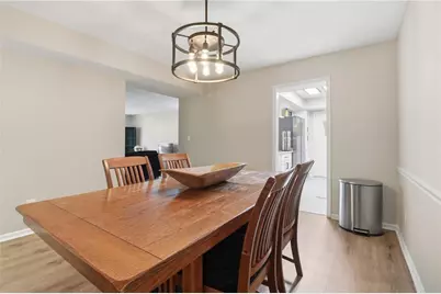 6851 Roswell Road #B13, Atlanta, GA 30328 - Photo 12