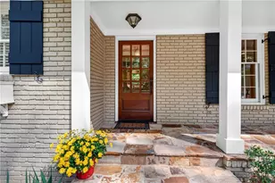 2070 Clay Dr NE, Sandy Springs, GA 30350 - Photo 4