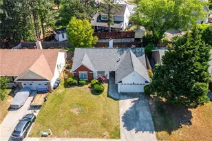 2110 Racquet Club Circle, Lawrenceville, GA 30043 - Photo 38