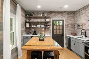 209 Hampshire Ave, Decatur, GA 30030 - Photo 12