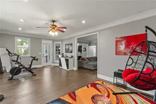 2349 Meadow Isle Ln, Lawrenceville, GA 30043 - Photo 10