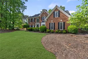 2349 Meadow Isle Ln, Lawrenceville, GA 30043 - Photo 2