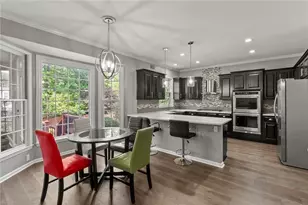 2349 Meadow Isle Ln, Lawrenceville, GA 30043 - Photo 12