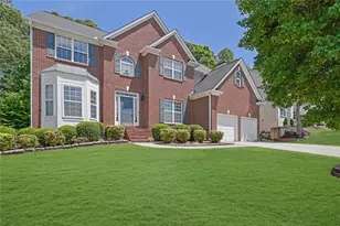 3785 Roxwood Park Dr, Buford, GA 30518 - Photo 2