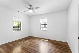889 Edwin Pl NW, Atlanta, GA 30318 - Photo 20