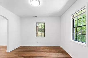 889 Edwin Pl NW, Atlanta, GA 30318 - Photo 10