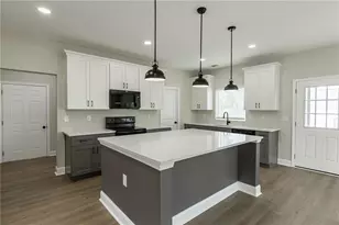 137 Boulder Dr, Toccoa, GA 30577 - Photo 12