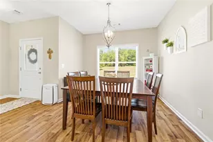 199 Oakwood Dr, Commerce, GA 30529 - Photo 6