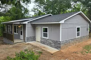 700 New St, Eatonton, GA 31024 - Photo 2