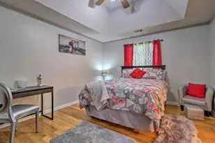483 Oak Dr, Atlanta, GA 30354 - Photo 2