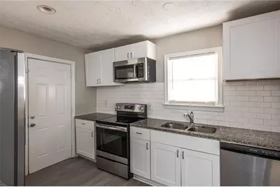 2153 Burroughs Avenue SE, Atlanta, GA 30315 - Photo 2