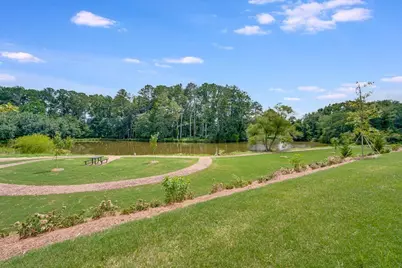 1683 Fawlocke Run, Loganville, GA 30052 - Photo 8