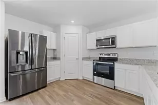 305 Bennett Way, Dallas, GA 30132 - Photo 10