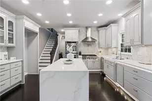 8585 Royal Troon Dr, Duluth, GA 30097 - Photo 14