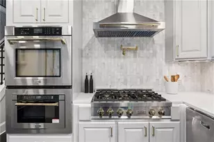 8585 Royal Troon Dr, Duluth, GA 30097 - Photo 18