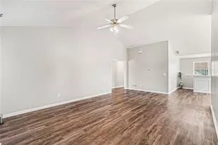 600 Nine Oaks Cir, Villa Rica, GA 30180 - Photo 10