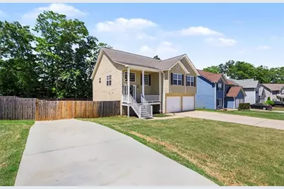 600 Nine Oaks Circle, Villa Rica, GA 30180 - Photo 2