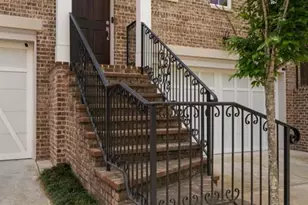1190 John Collier Rd, Atlanta, GA 30318 - Photo 2