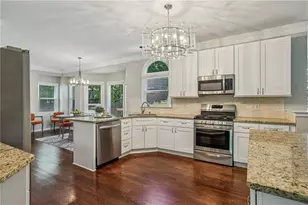 240 Amberton Ct, Johns Creek, GA 30097 - Photo 4