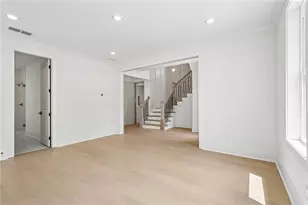 2275 Park Walke Dr, Alpharetta, GA 30009 - Photo 24