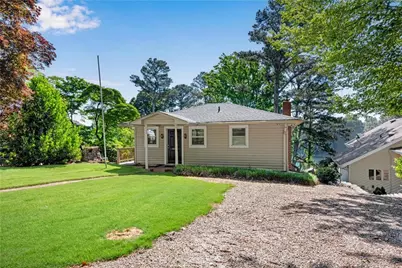 6381 Lakeview Drive, Buford, GA 30518 - Photo 4